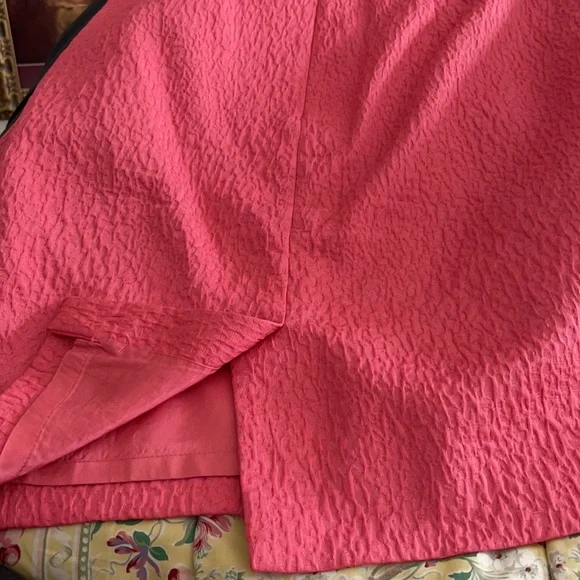 Vintage Ann Klein pink textured skirt set